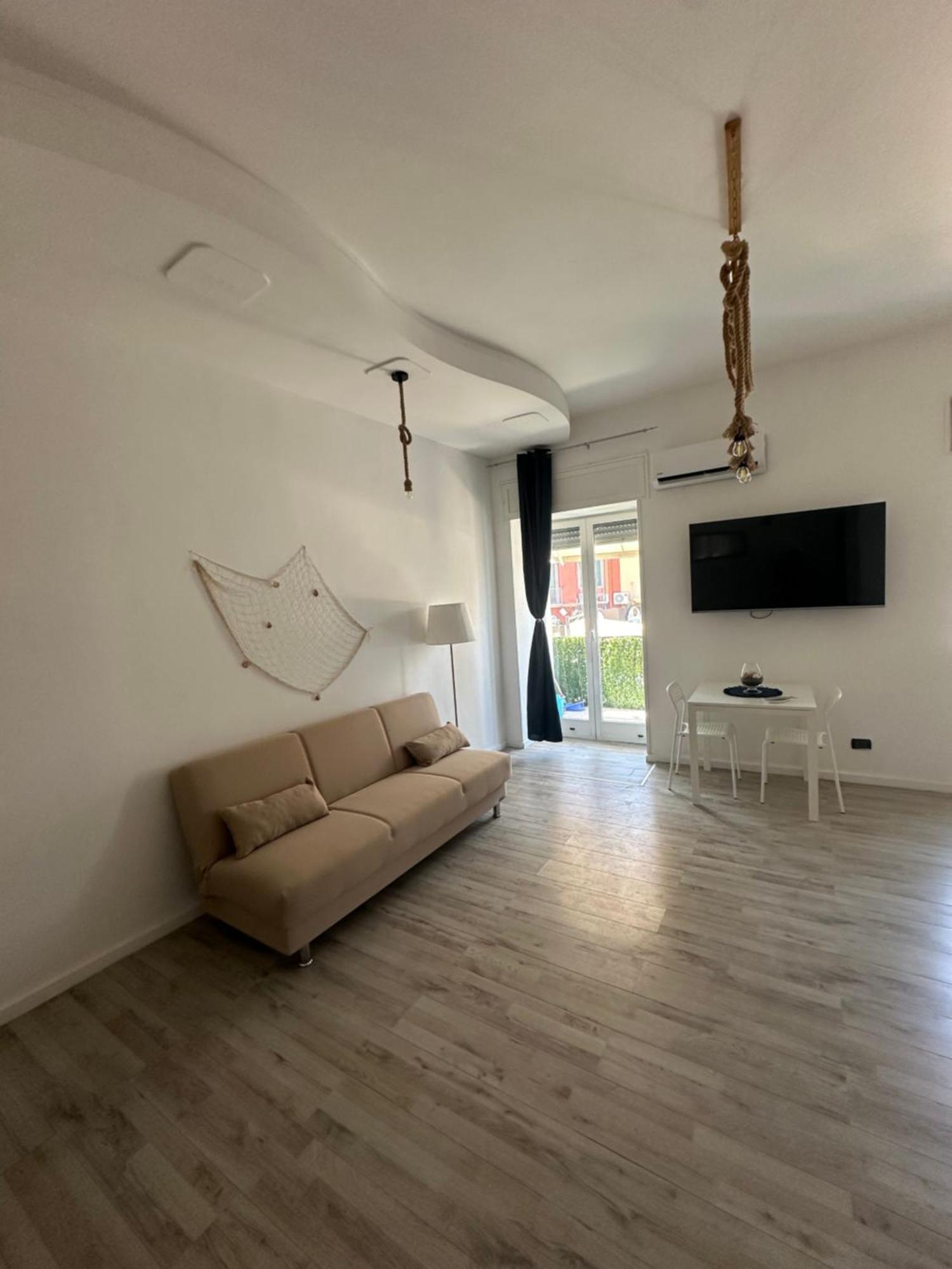 Maison Margot يوتْسْوولْ المظهر الخارجي الصورة